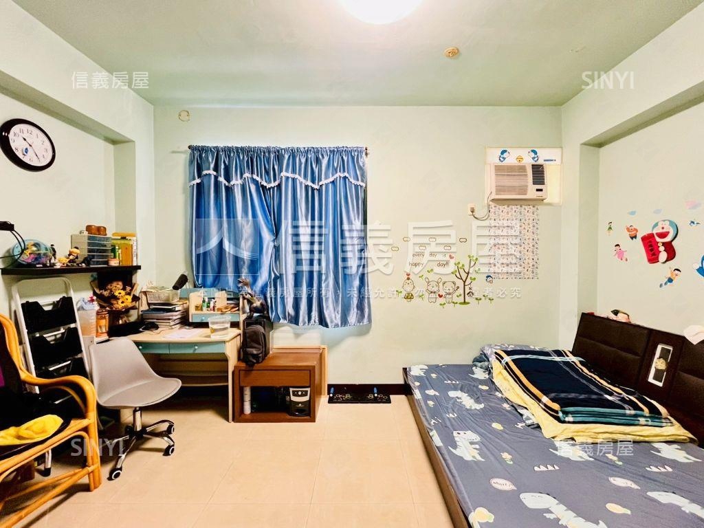 近新光國中四房透天房屋室內格局與周邊環境