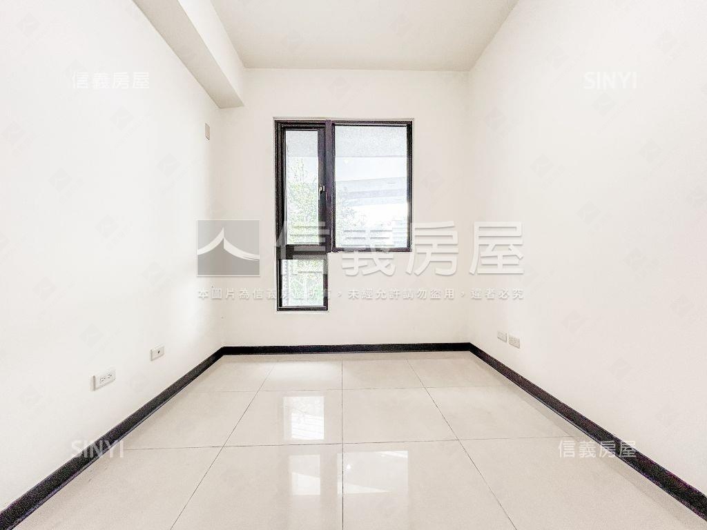 漱夏三房雙車位露臺戶房屋室內格局與周邊環境