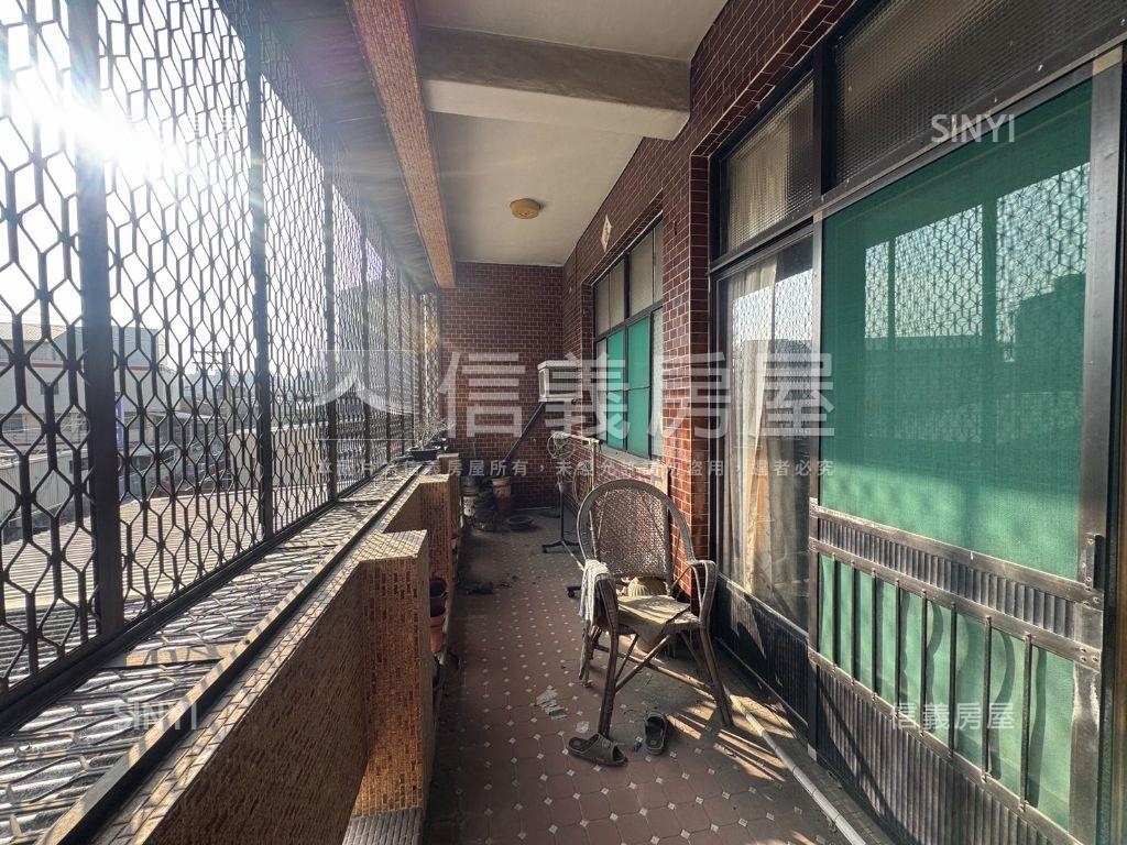 近文藻·市中心乙工廠辦房屋室內格局與周邊環境