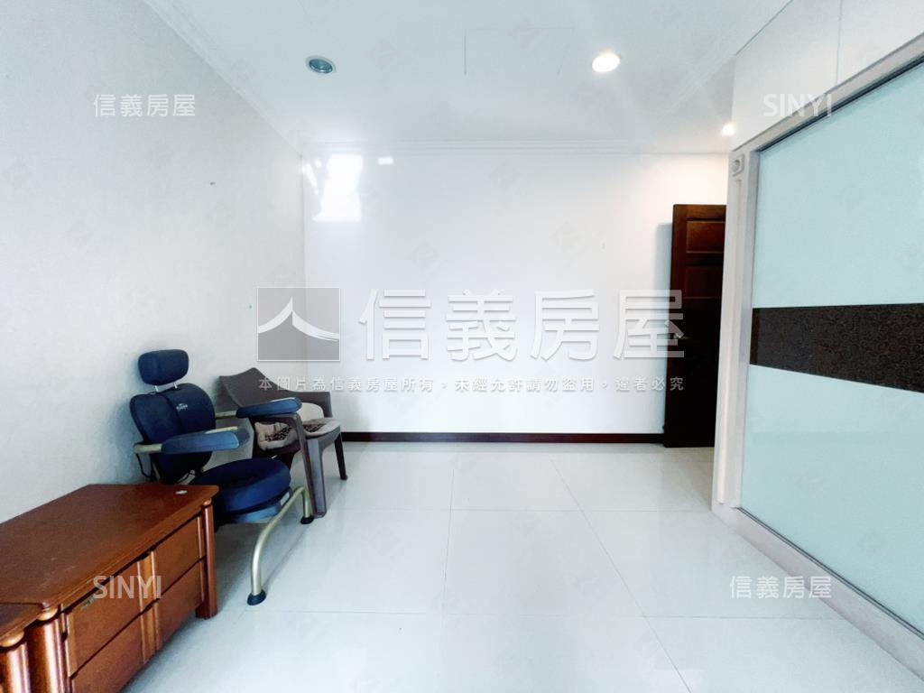 江翠捷運雙主臥四房車位房屋室內格局與周邊環境