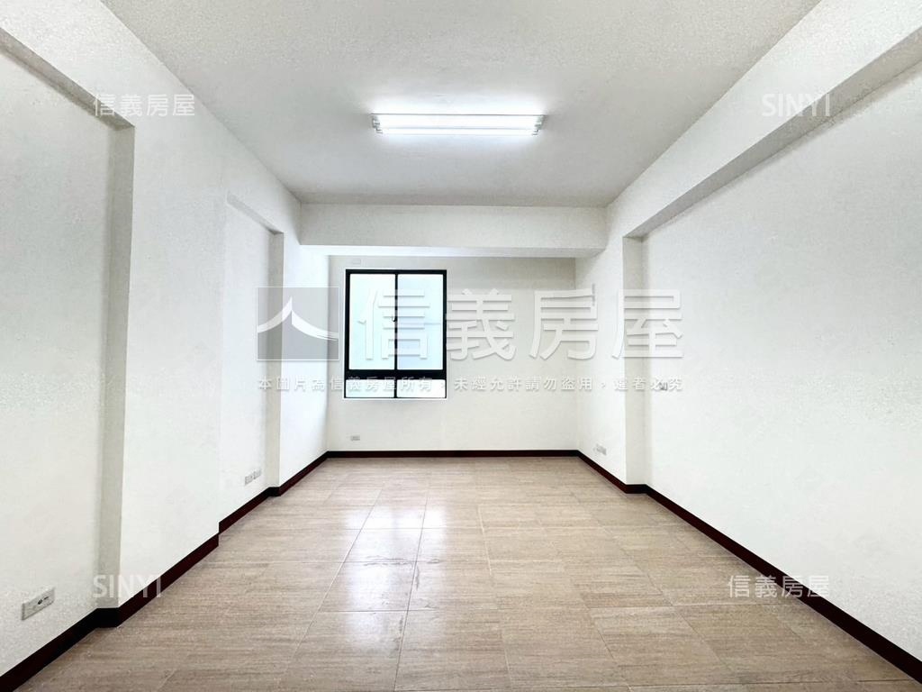 後驛商圈稀有車庫別墅房屋室內格局與周邊環境