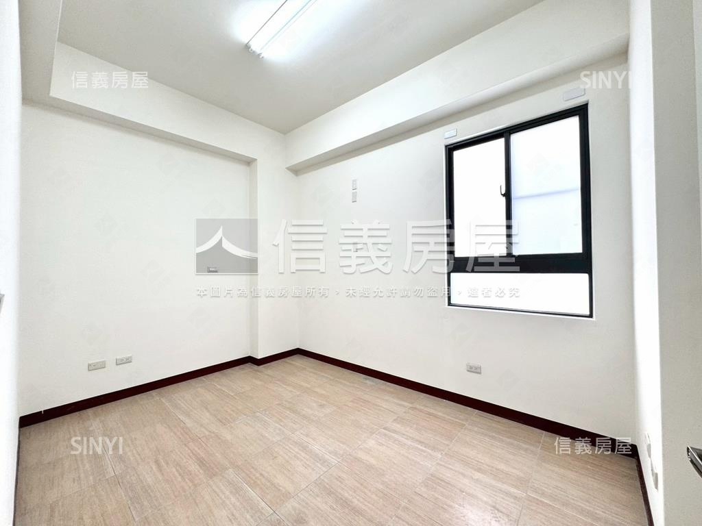後驛商圈稀有車庫別墅房屋室內格局與周邊環境