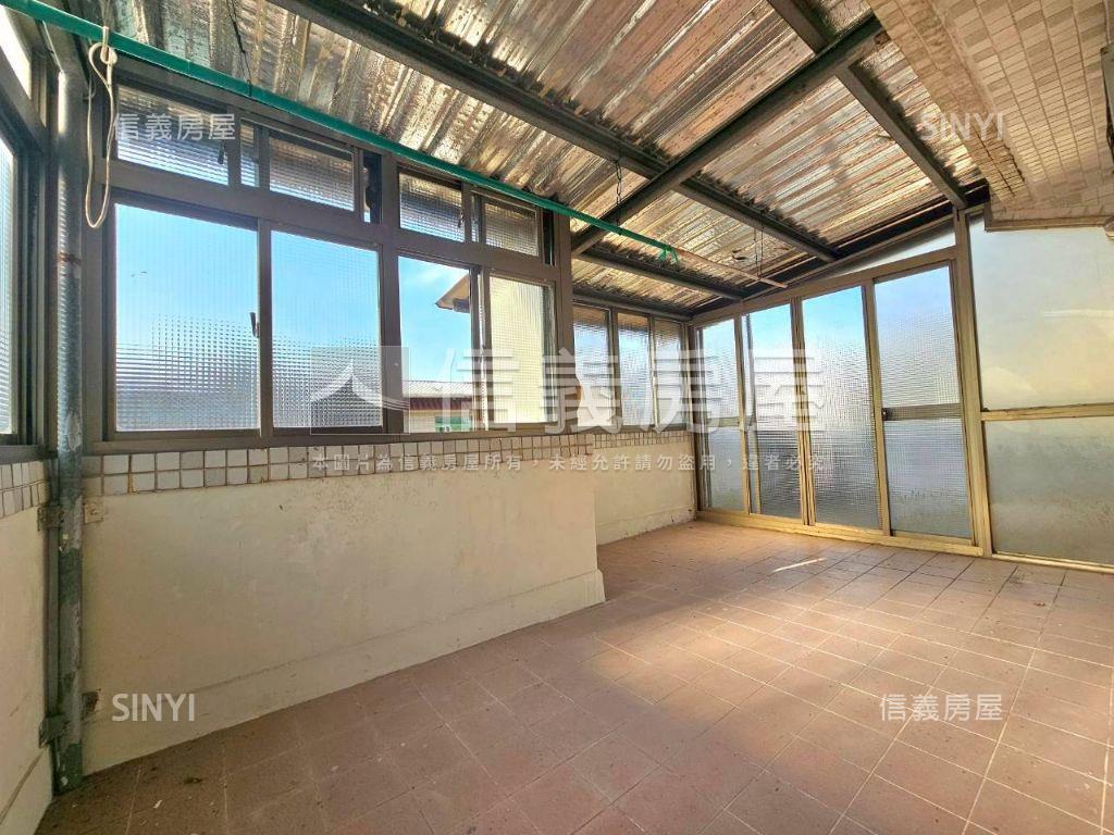 稀有！小城獨棟透天宅房屋室內格局與周邊環境