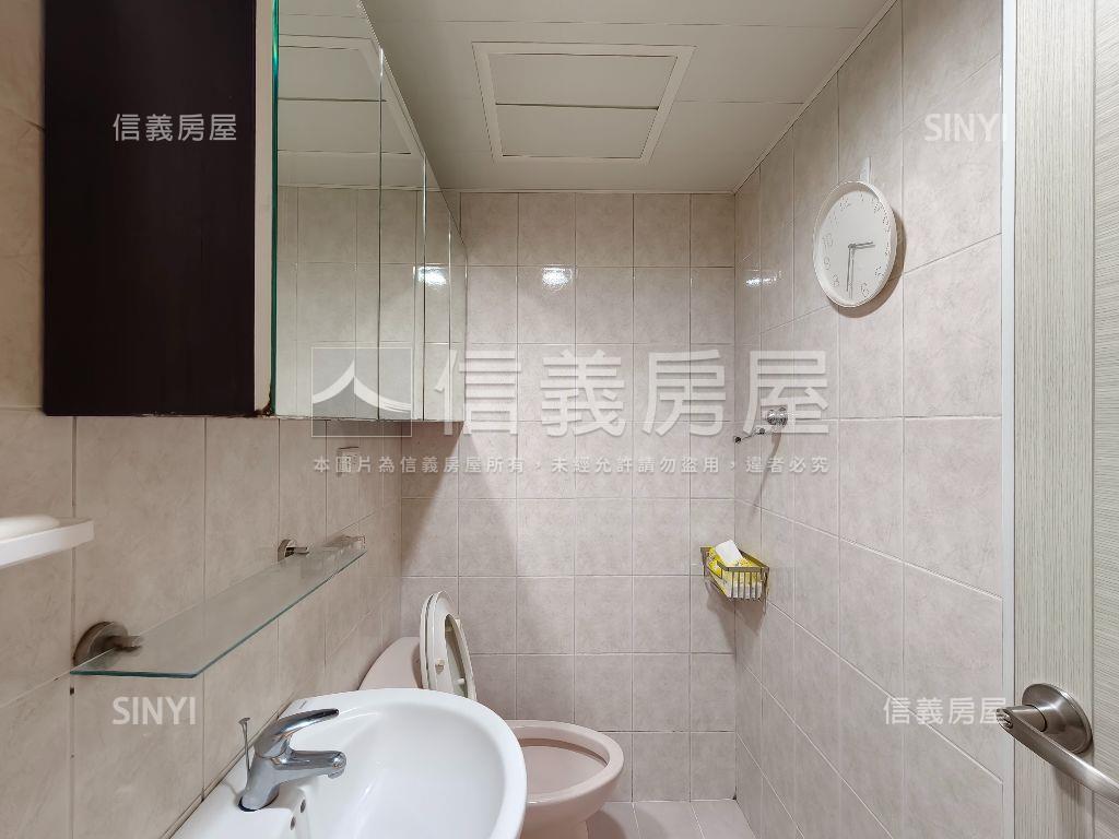 榮華水岸優質美套房房屋室內格局與周邊環境