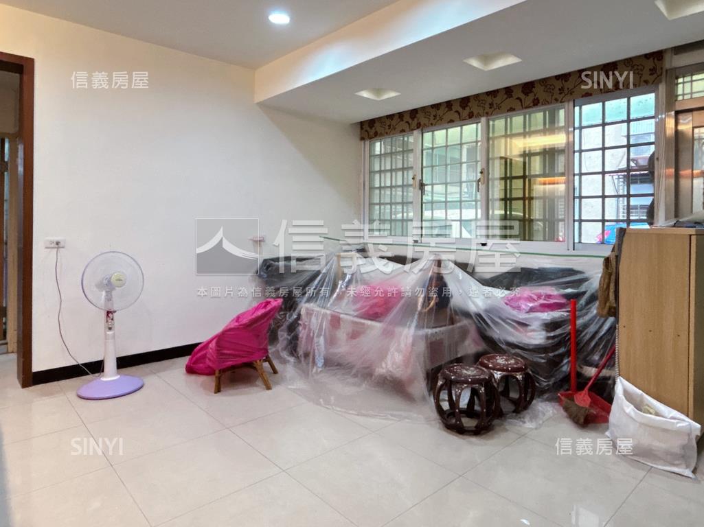 石牌捷運方正公寓一樓房屋室內格局與周邊環境