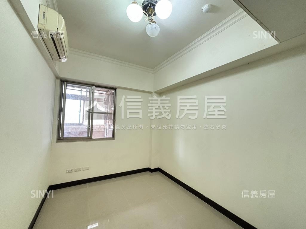 專任豪斯登堡雙主臥美宅房屋室內格局與周邊環境