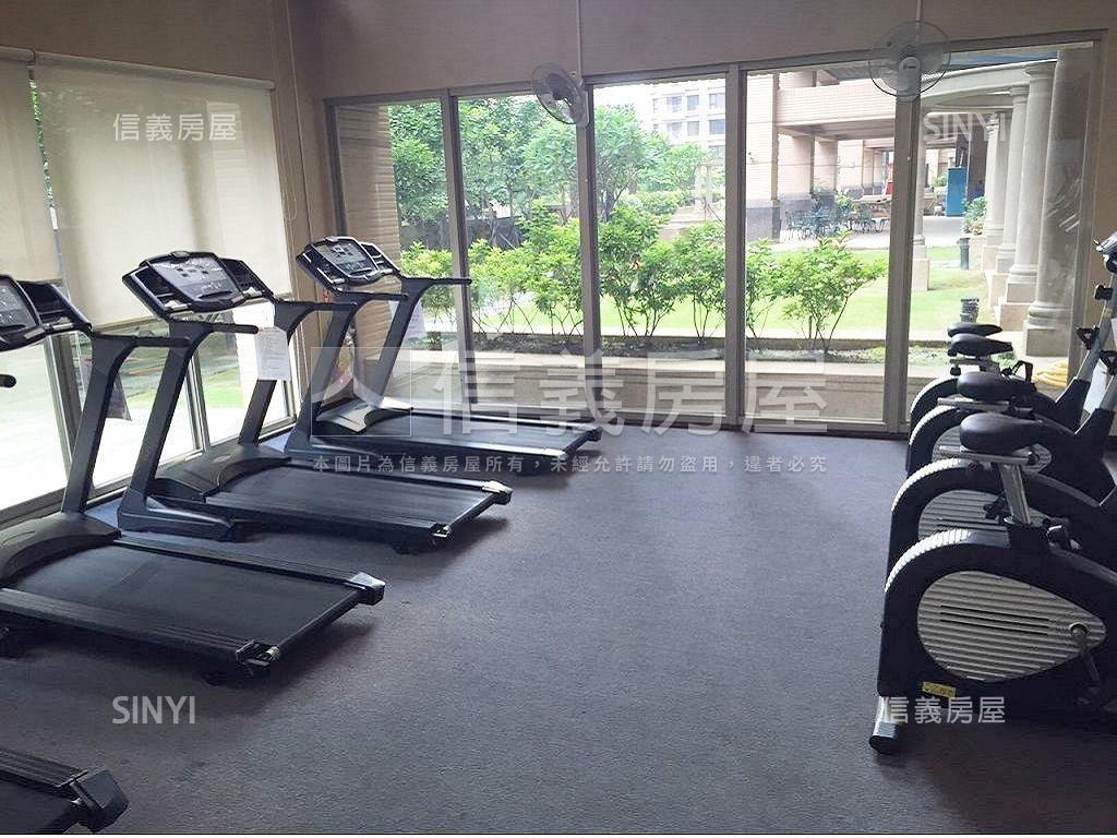 專任豪斯登堡雙主臥美宅房屋室內格局與周邊環境