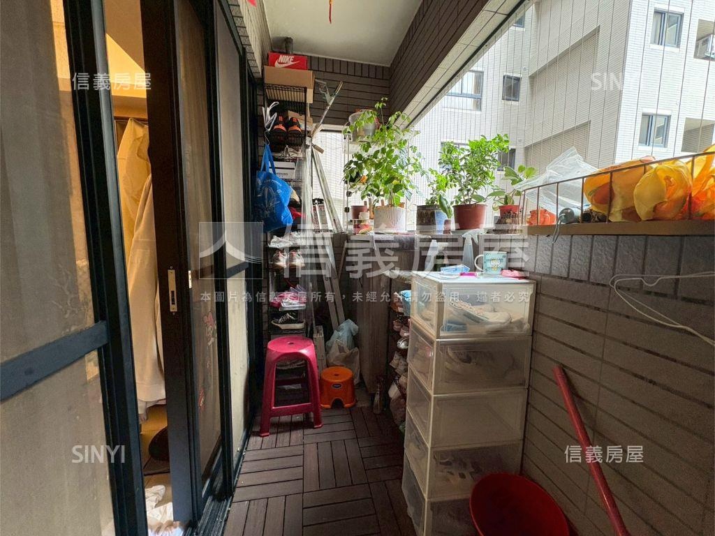 佳福帝璽三房平車房屋室內格局與周邊環境