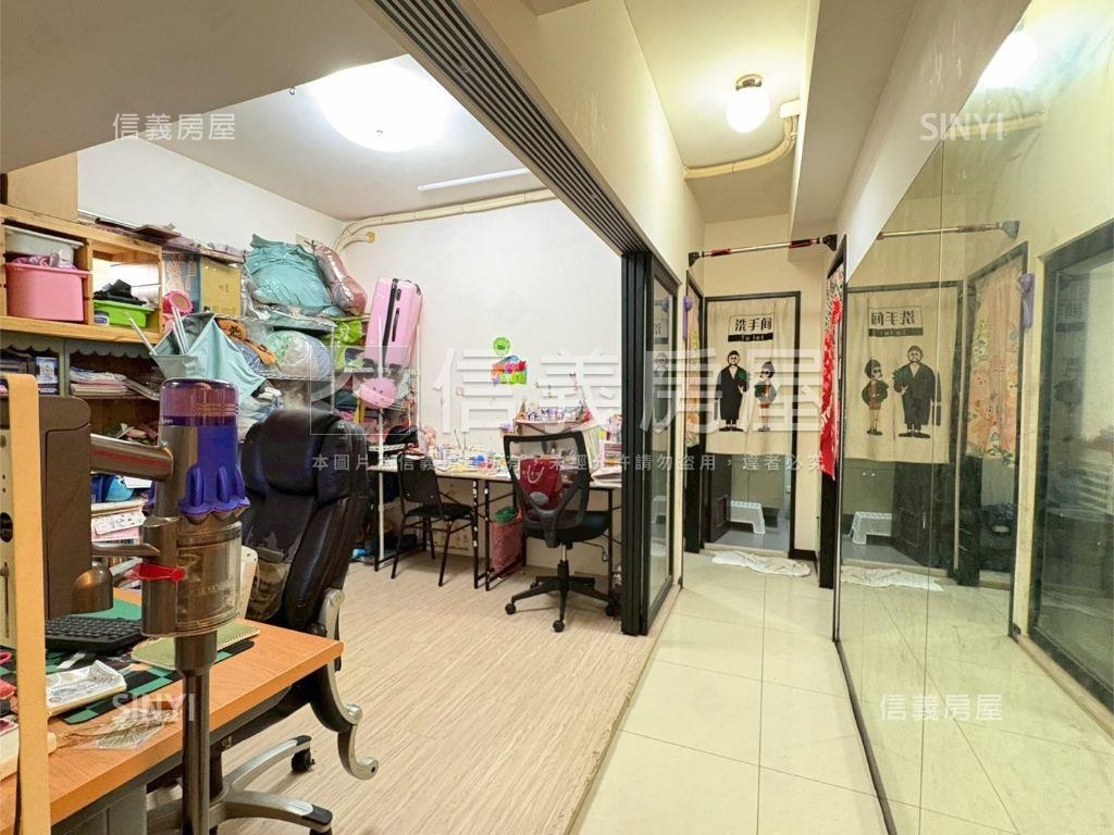 佳福帝璽三房平車房屋室內格局與周邊環境