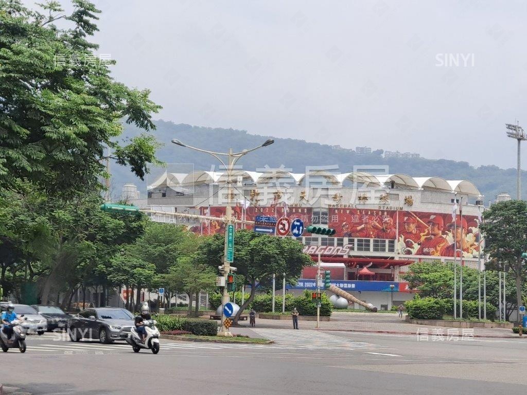 自己當房東★華琪金店面房屋室內格局與周邊環境