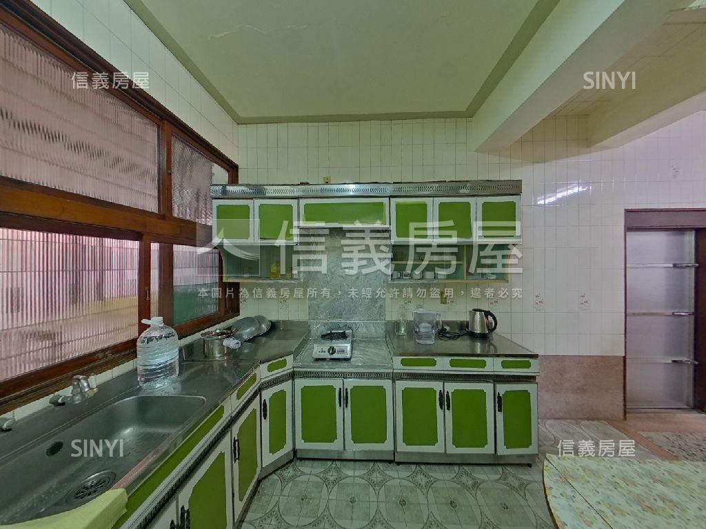 近文賢國中雙面寬透天房屋室內格局與周邊環境