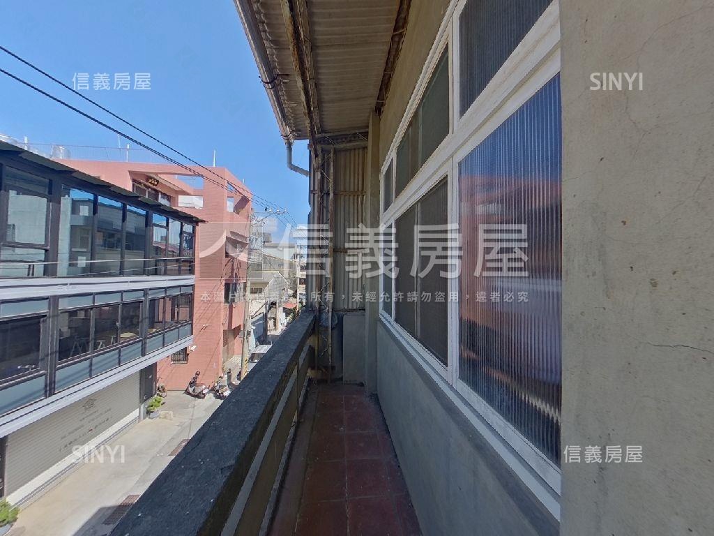 近文賢國中雙面寬透天房屋室內格局與周邊環境
