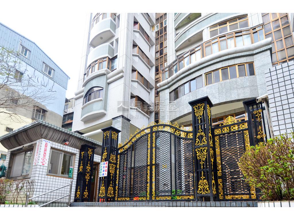 仰德高雅裝潢河岸景觀大戶房屋室內格局與周邊環境