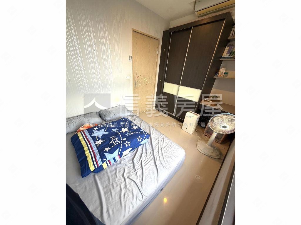 雲起山城開臨大境參房車位房屋室內格局與周邊環境