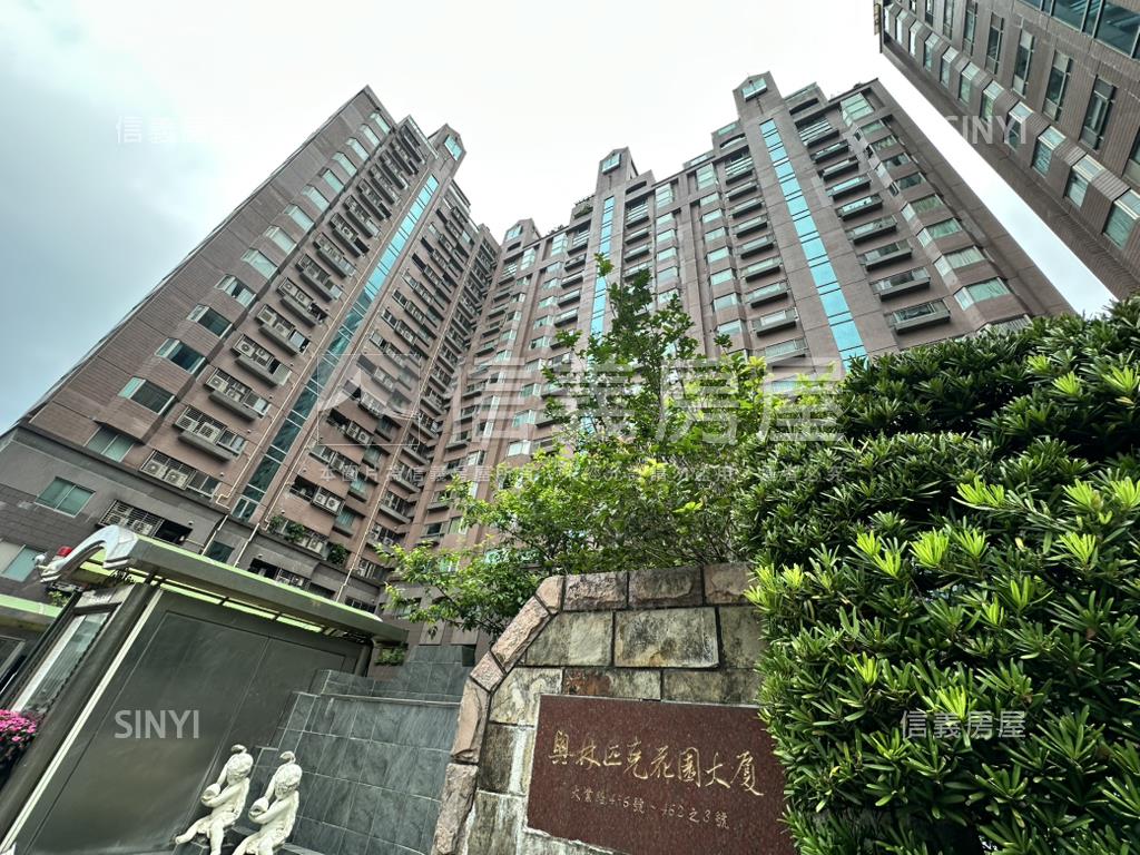 【奧林匹克】一樓附車位房屋室內格局與周邊環境