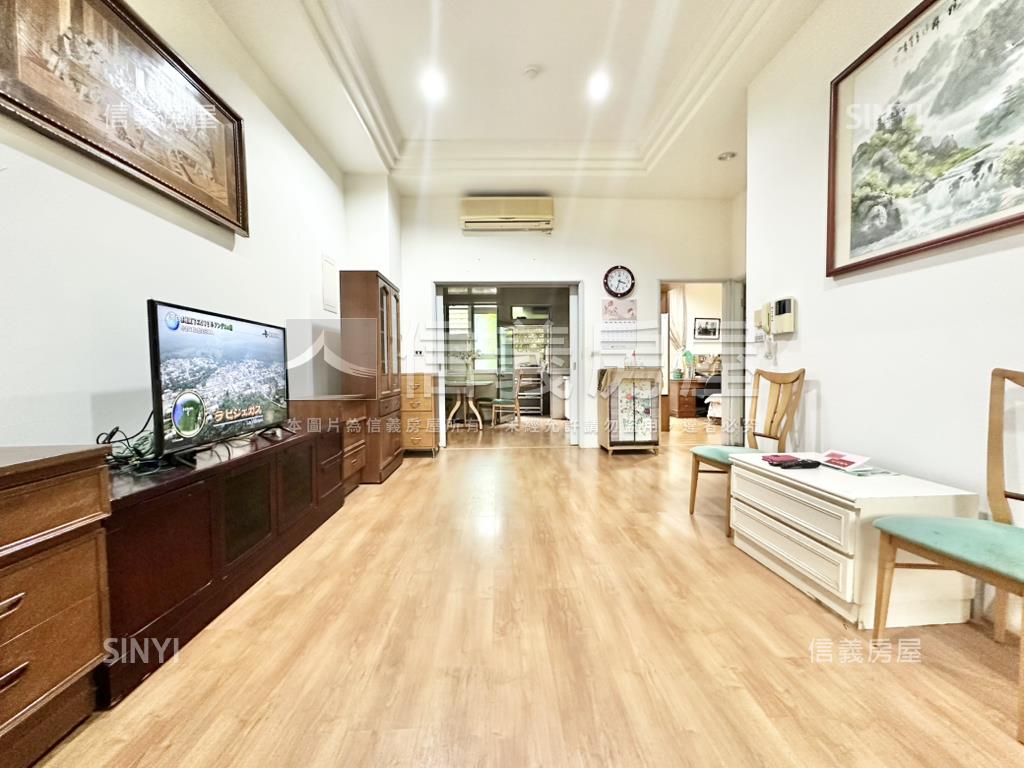 【奧林匹克】一樓附車位房屋室內格局與周邊環境