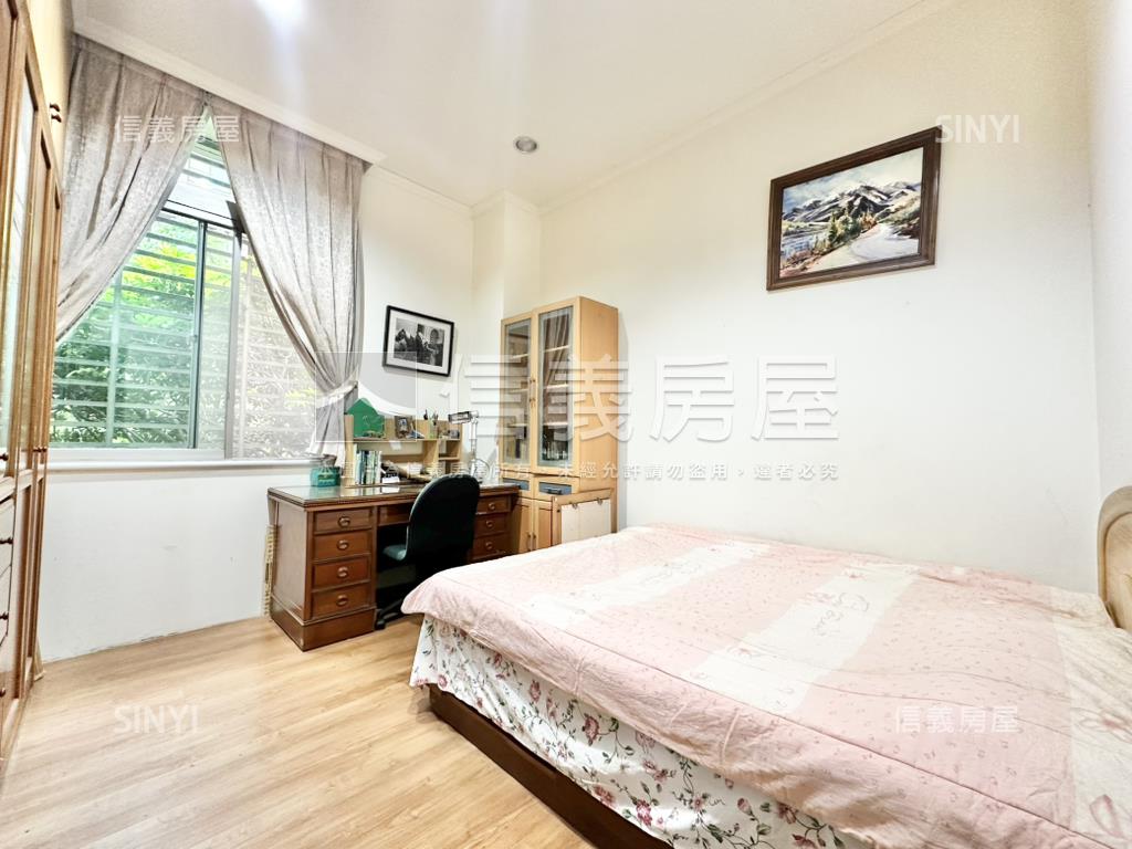 【奧林匹克】一樓附車位房屋室內格局與周邊環境