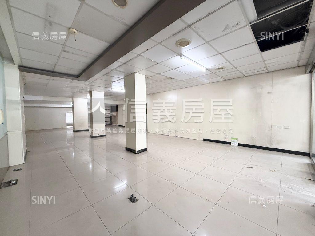 正民權東路行政中心金店面房屋室內格局與周邊環境