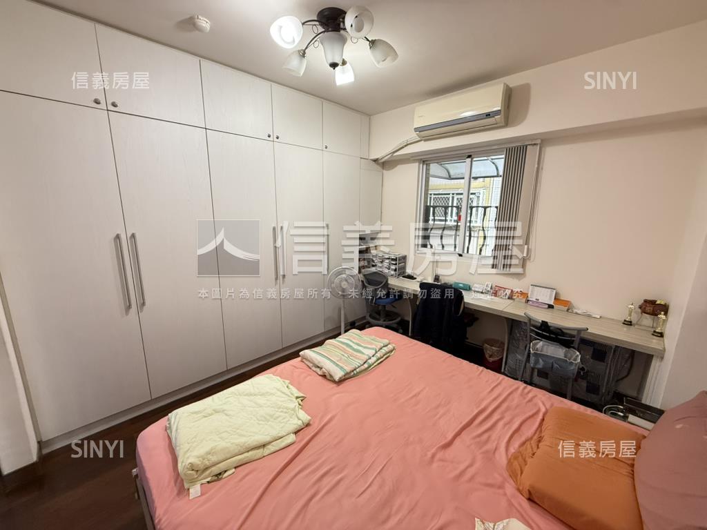 成功電梯兩房房屋室內格局與周邊環境