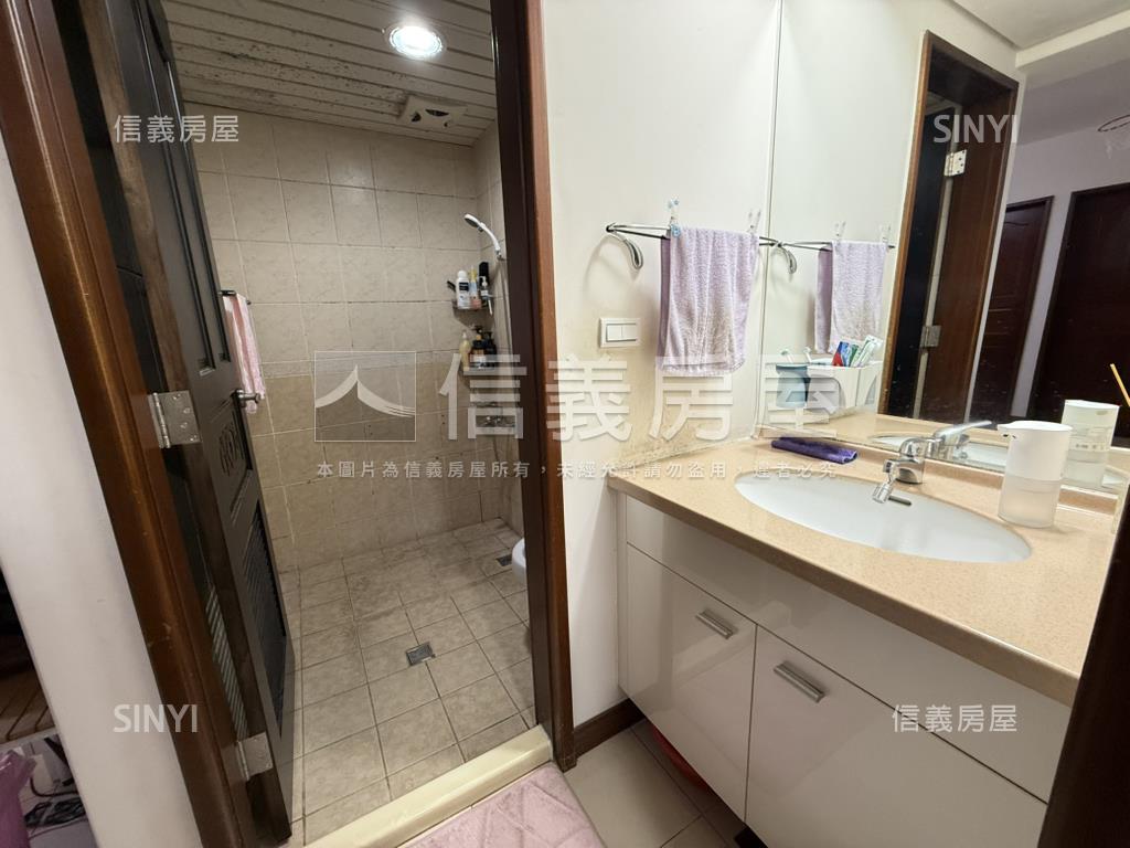 成功電梯兩房房屋室內格局與周邊環境
