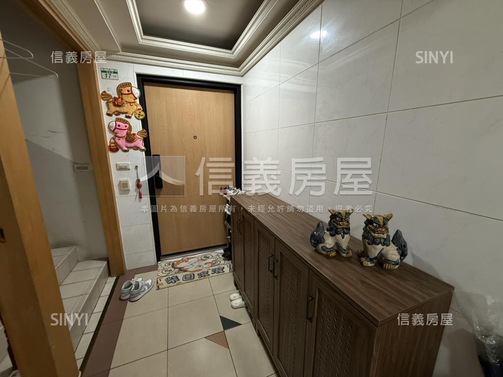 成功電梯兩房房屋室內格局與周邊環境