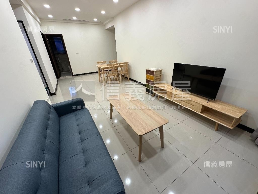 中路˙權視界邊間兩房車位房屋室內格局與周邊環境