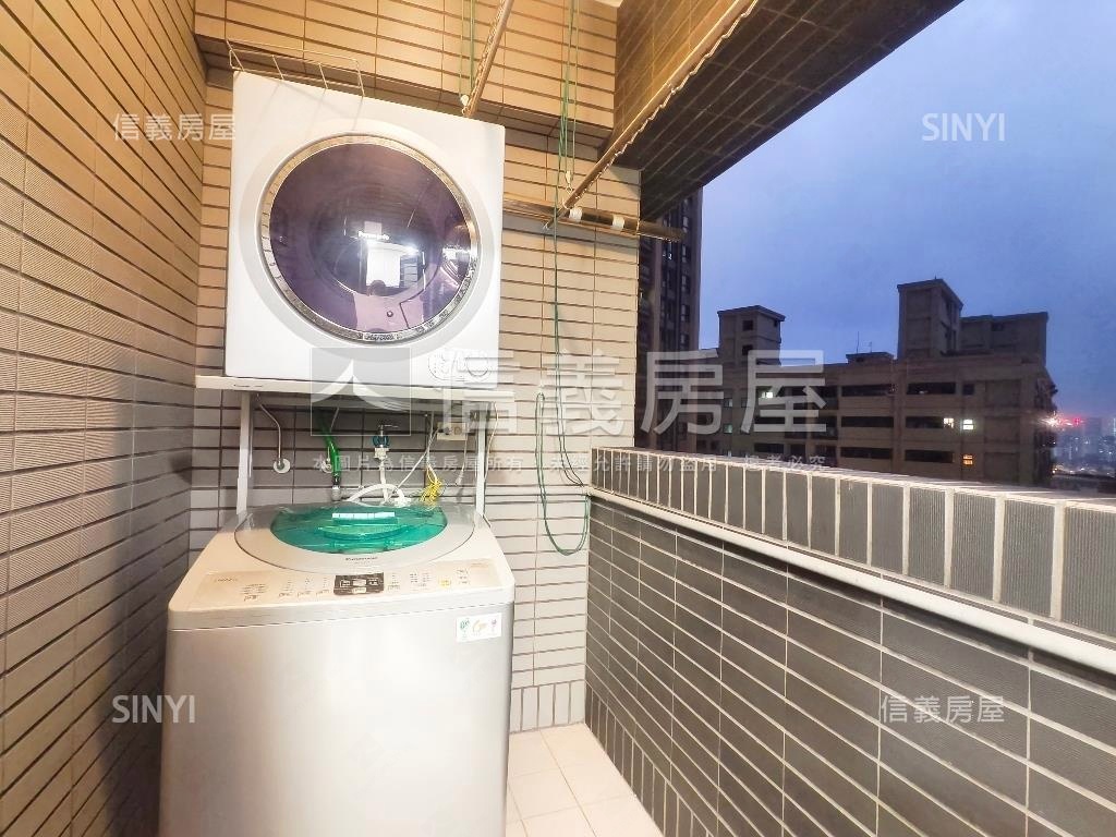 中路˙權視界邊間兩房車位房屋室內格局與周邊環境