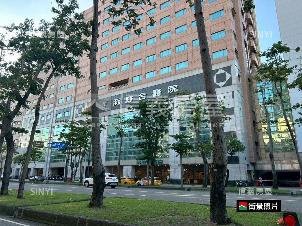 亞灣面寬未住好停車透天房屋室內格局與周邊環境