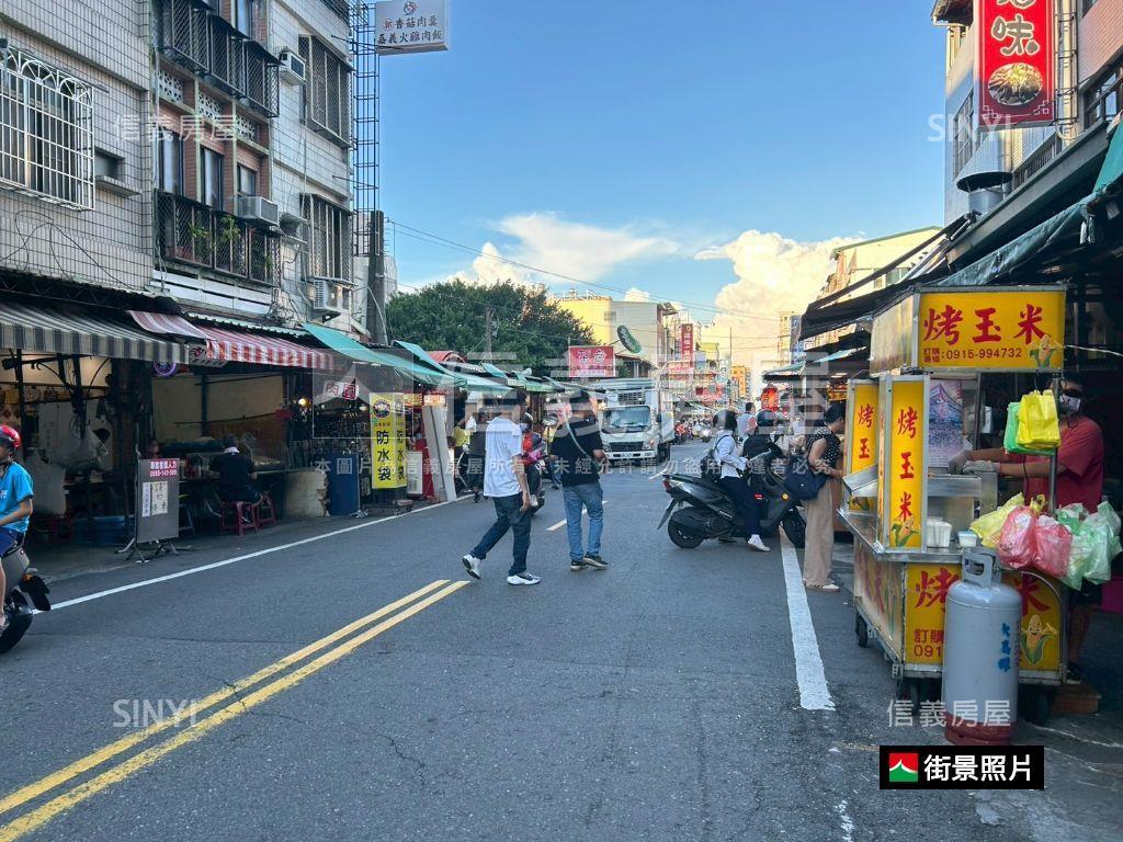 亞灣面寬未住好停車透天房屋室內格局與周邊環境