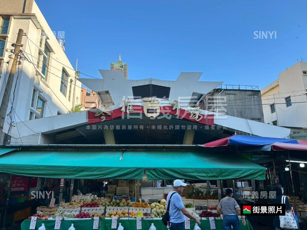 亞灣面寬未住好停車透天房屋室內格局與周邊環境