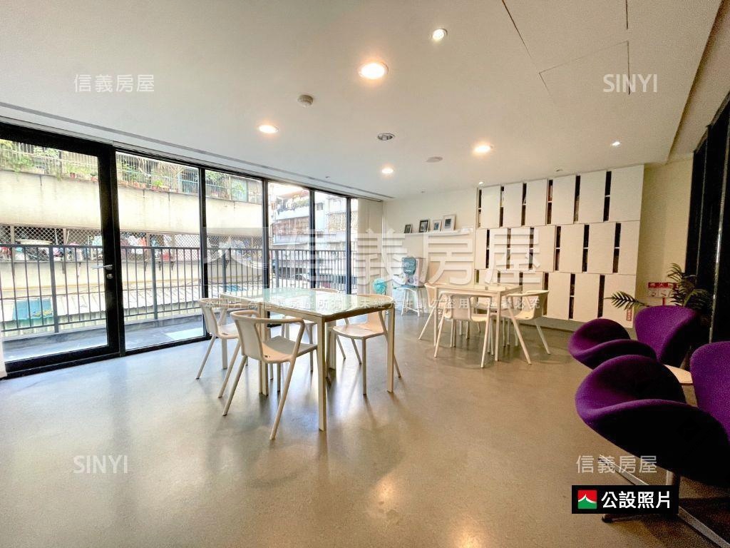 五期★ＬＡＶＩＥ四房平車房屋室內格局與周邊環境