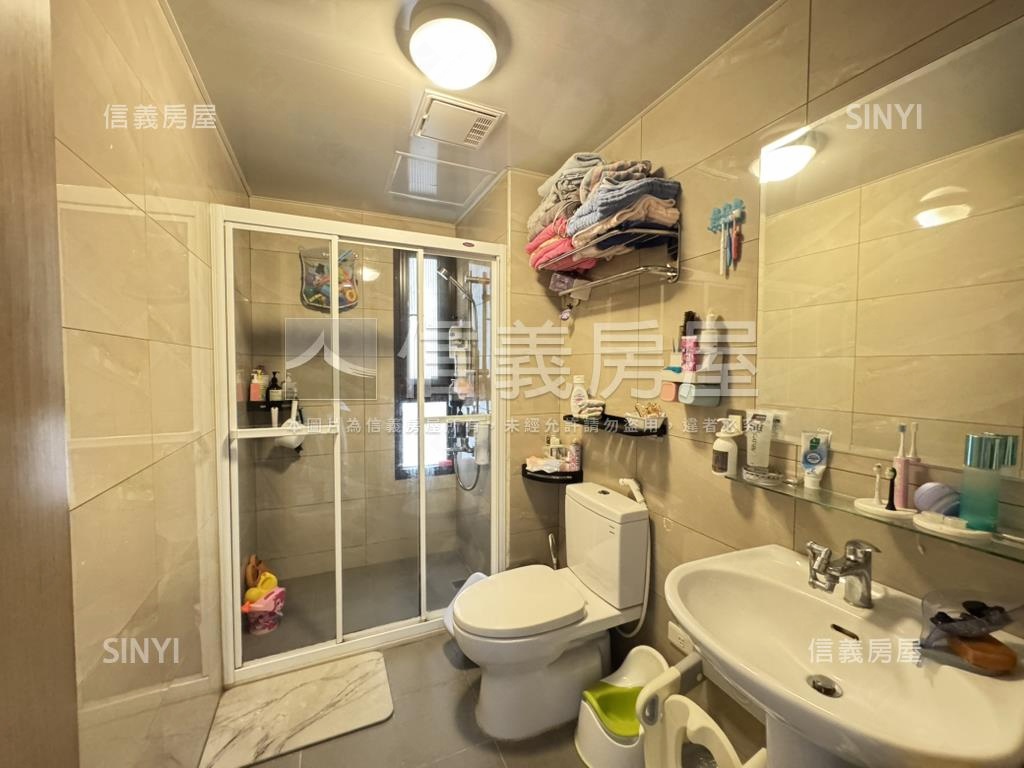 過嶺夏朵明亮小資成家兩房房屋室內格局與周邊環境