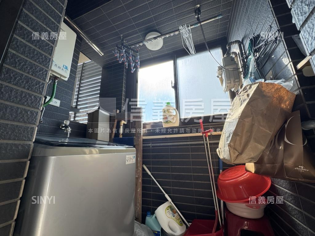 過嶺夏朵明亮小資成家兩房房屋室內格局與周邊環境