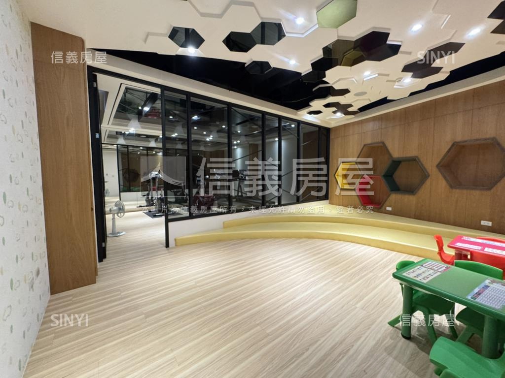 過嶺夏朵明亮小資成家兩房房屋室內格局與周邊環境