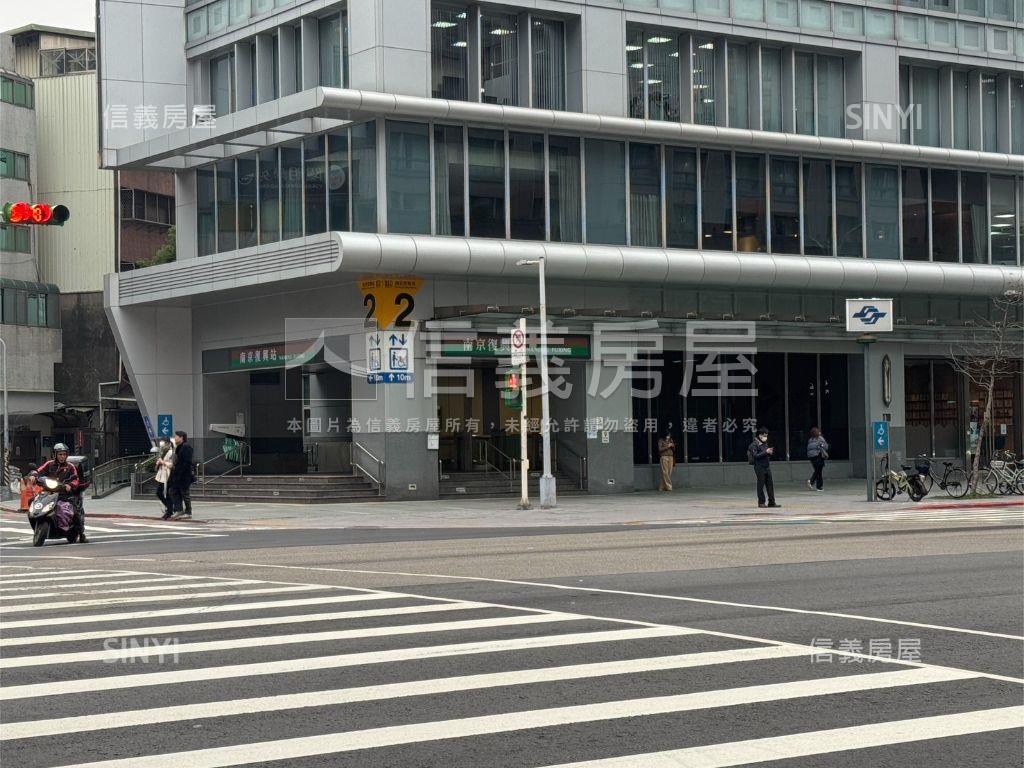 南京復興店面房屋室內格局與周邊環境