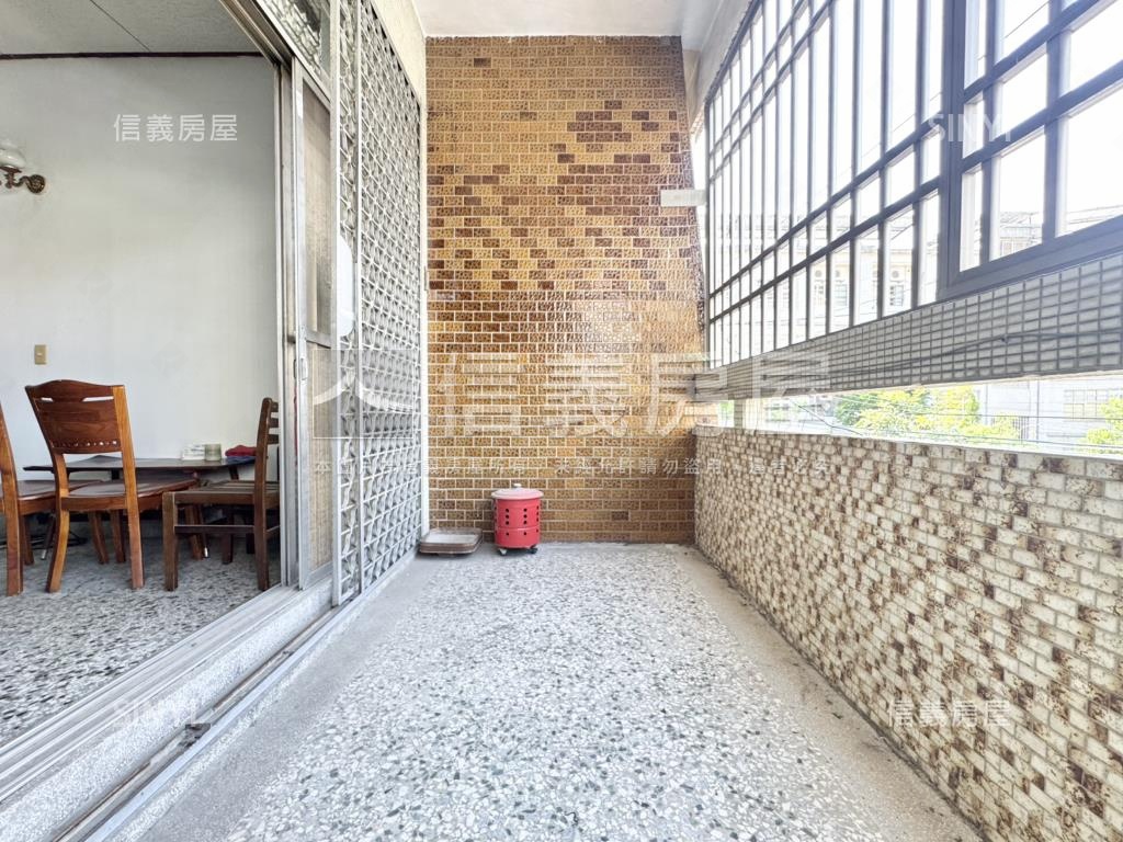 近農工地約４０坪臨路透天房屋室內格局與周邊環境