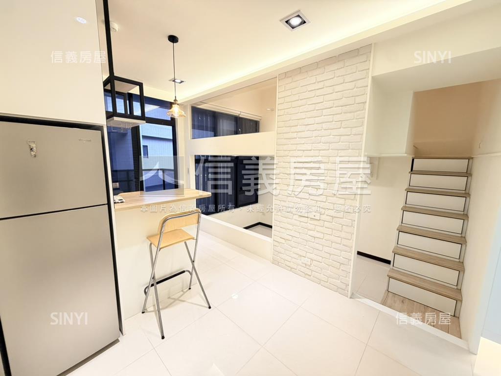 江翠稀有挑高精緻宅房屋室內格局與周邊環境