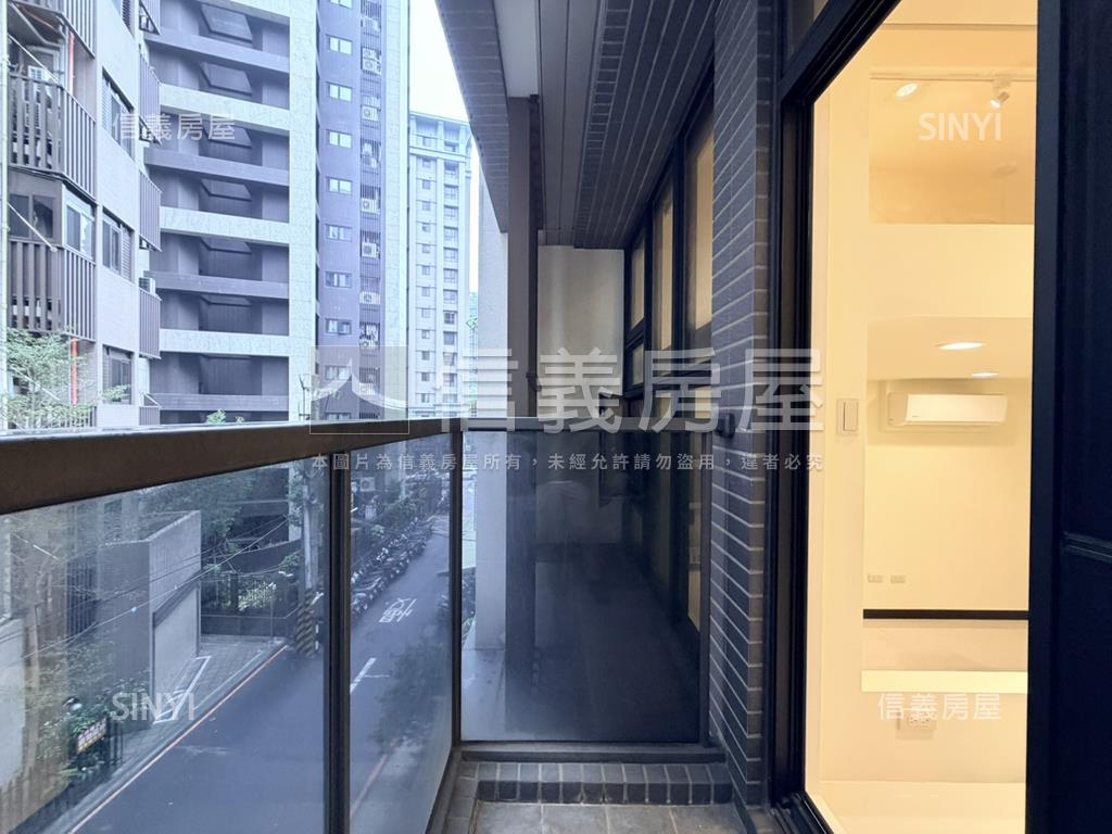 江翠稀有挑高精緻宅房屋室內格局與周邊環境