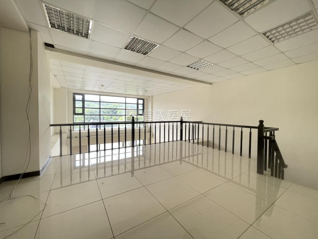 中華路臨路社區店面房屋室內格局與周邊環境
