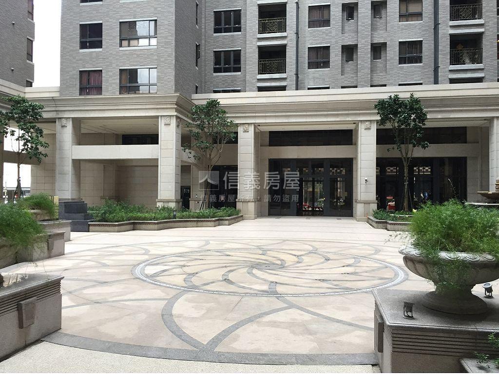 中華路臨路社區店面房屋室內格局與周邊環境