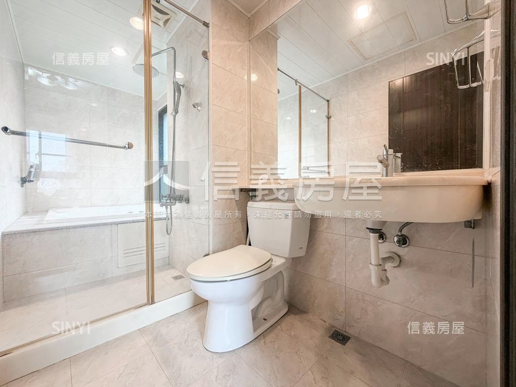 太普上河堤精美三房平車房屋室內格局與周邊環境