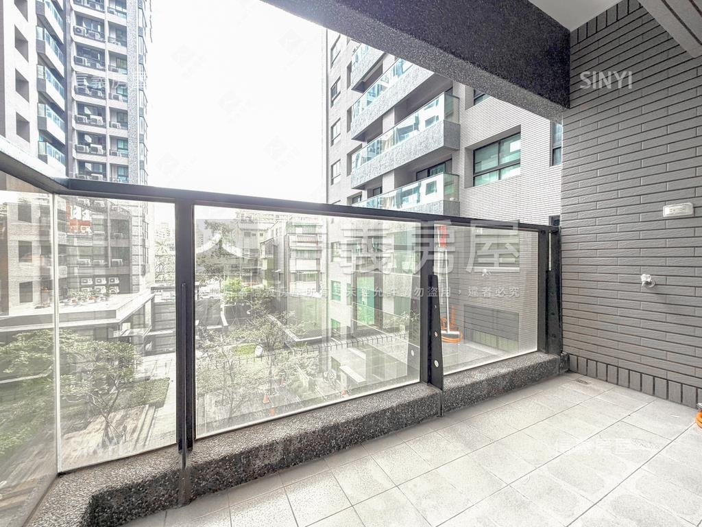 太普上河堤精美三房平車房屋室內格局與周邊環境