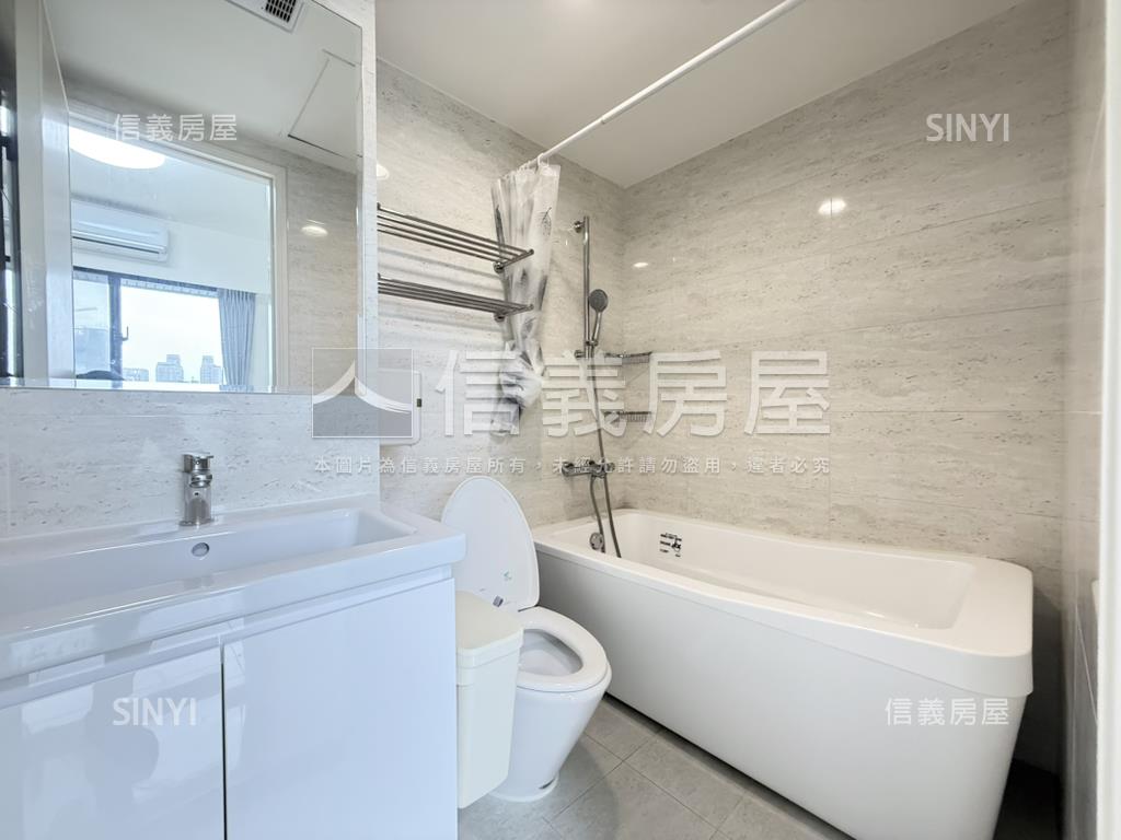 上東城有視野三房平車房屋室內格局與周邊環境