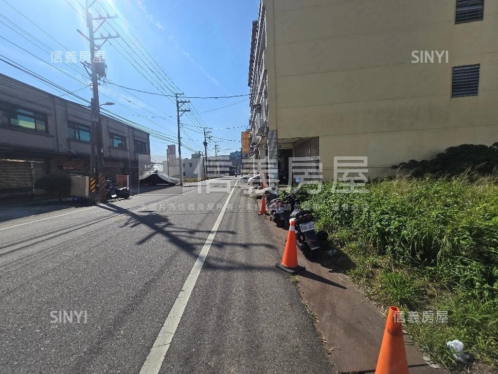 小農喜愛鄰路長方農地房屋室內格局與周邊環境