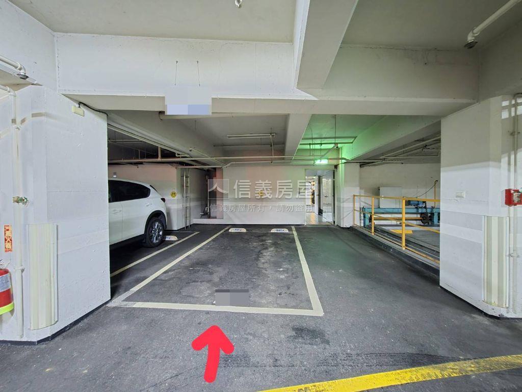 竹城喜多四房露臺戶雙車位房屋室內格局與周邊環境