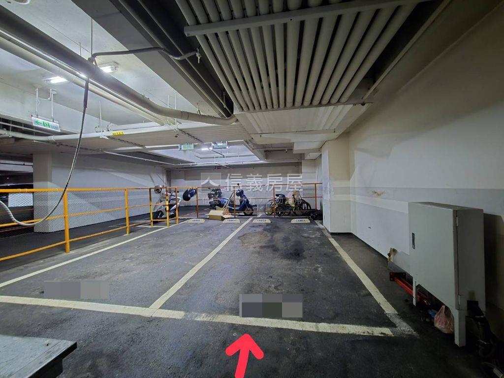 竹城喜多四房露臺戶雙車位房屋室內格局與周邊環境