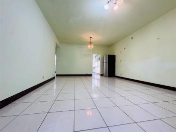 近北投捷運三房！