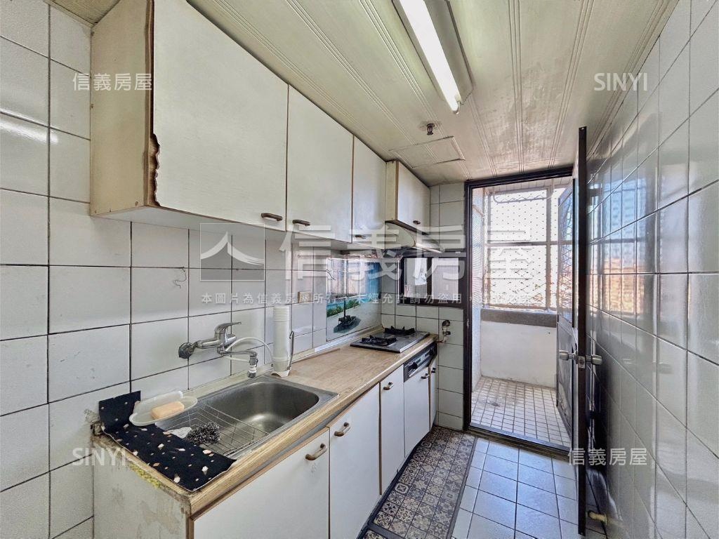 竹北雄觀低總價三房房屋室內格局與周邊環境