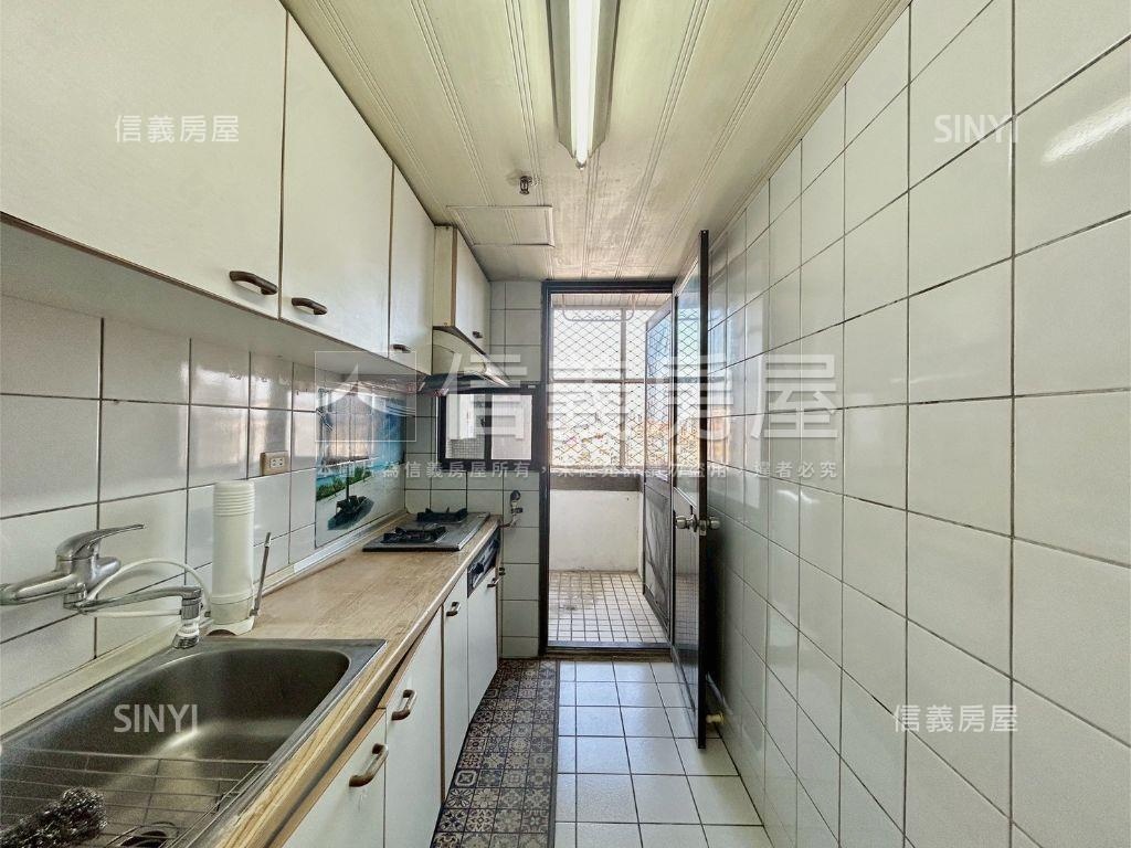 竹北雄觀低總價三房房屋室內格局與周邊環境