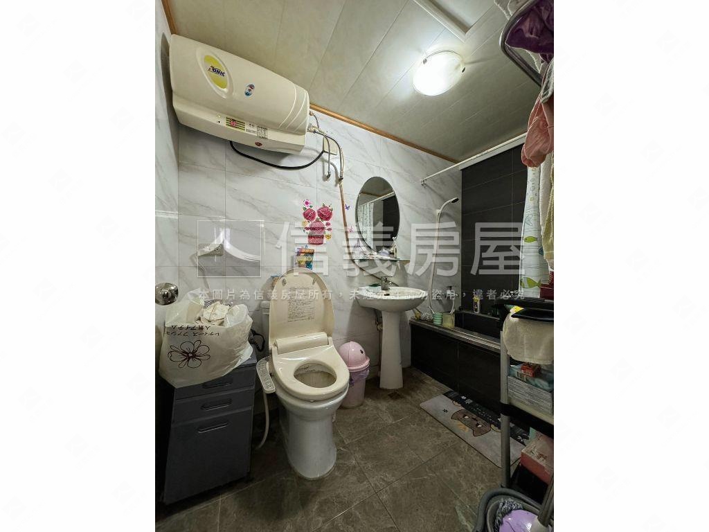 逢甲臨路透店房屋室內格局與周邊環境